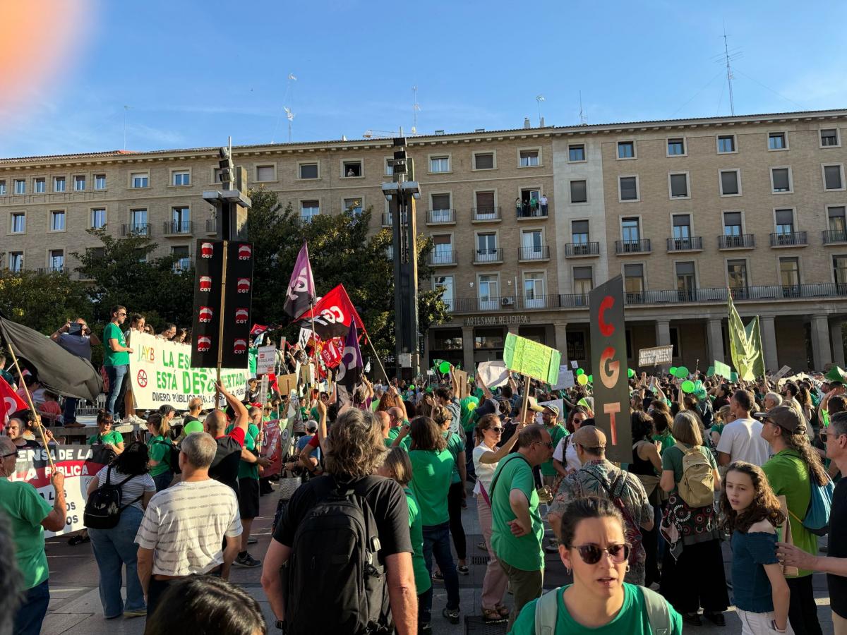 Imágenes manifestación 20M: Escuela Pública en Aragón