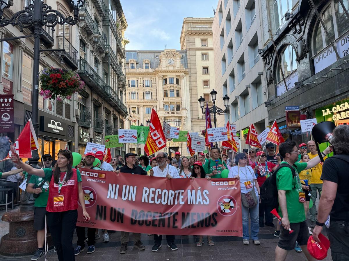Imágenes manifestación 20M: Escuela Pública en Aragón