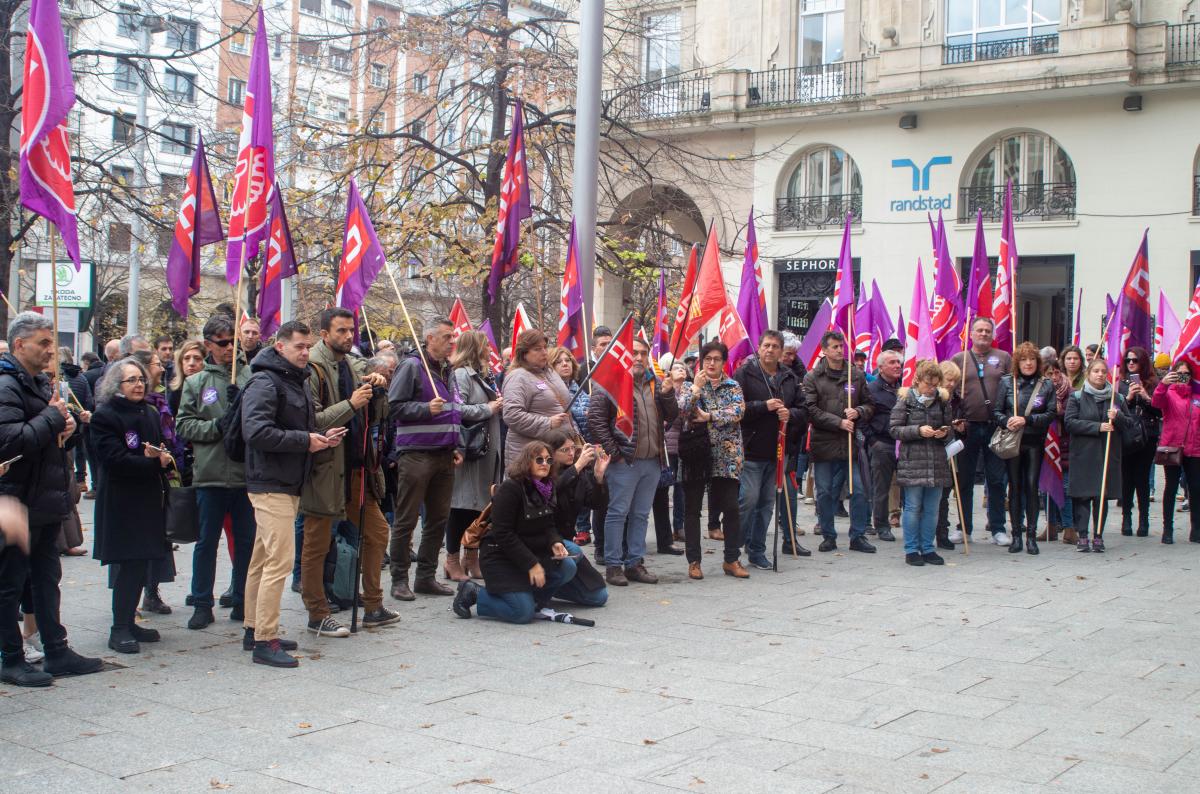 Concentración 25N en Zaragoza
