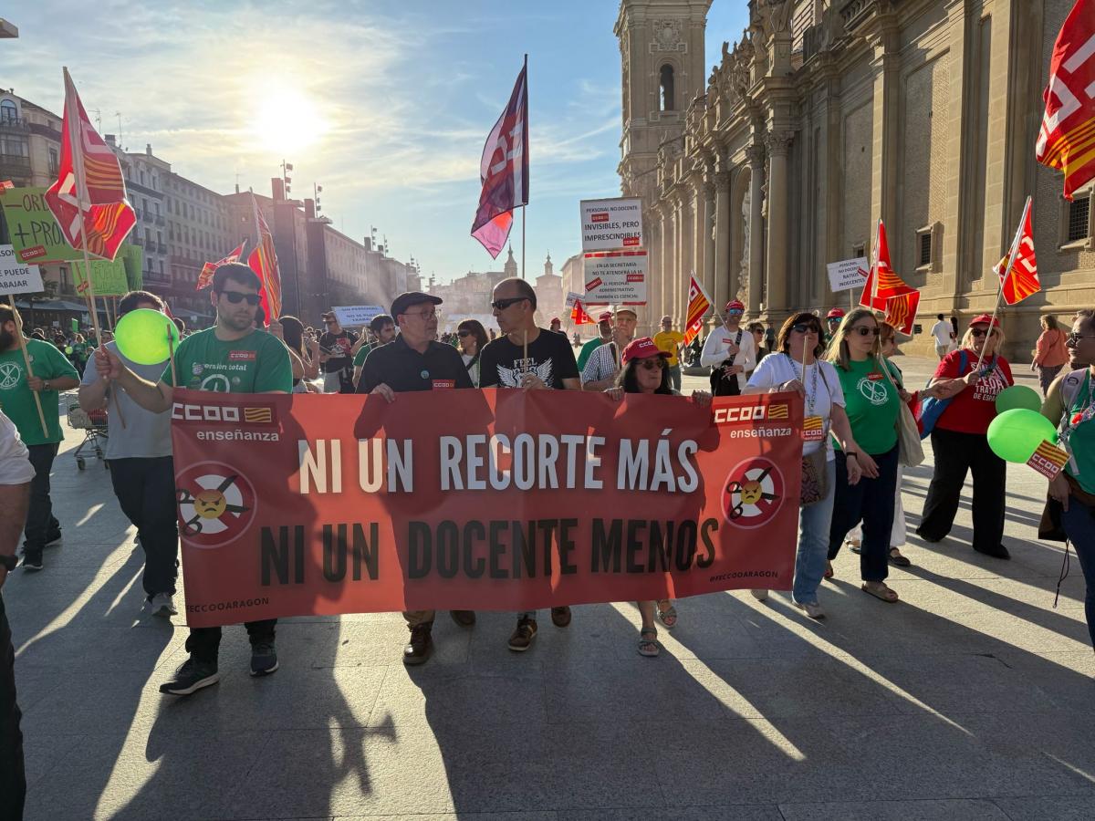 Imágenes manifestación 20M: Escuela Pública en Aragón