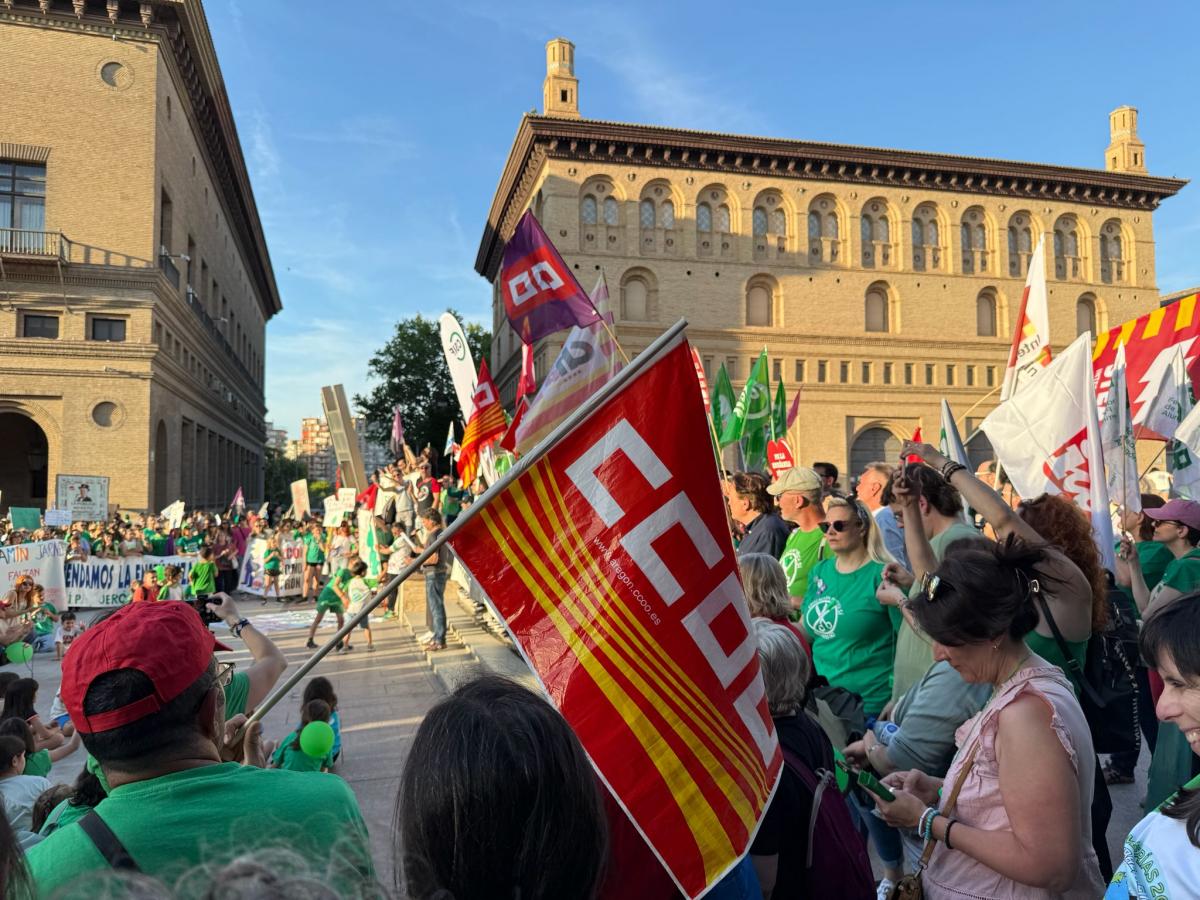 Imágenes manifestación 20M: Escuela Pública en Aragón