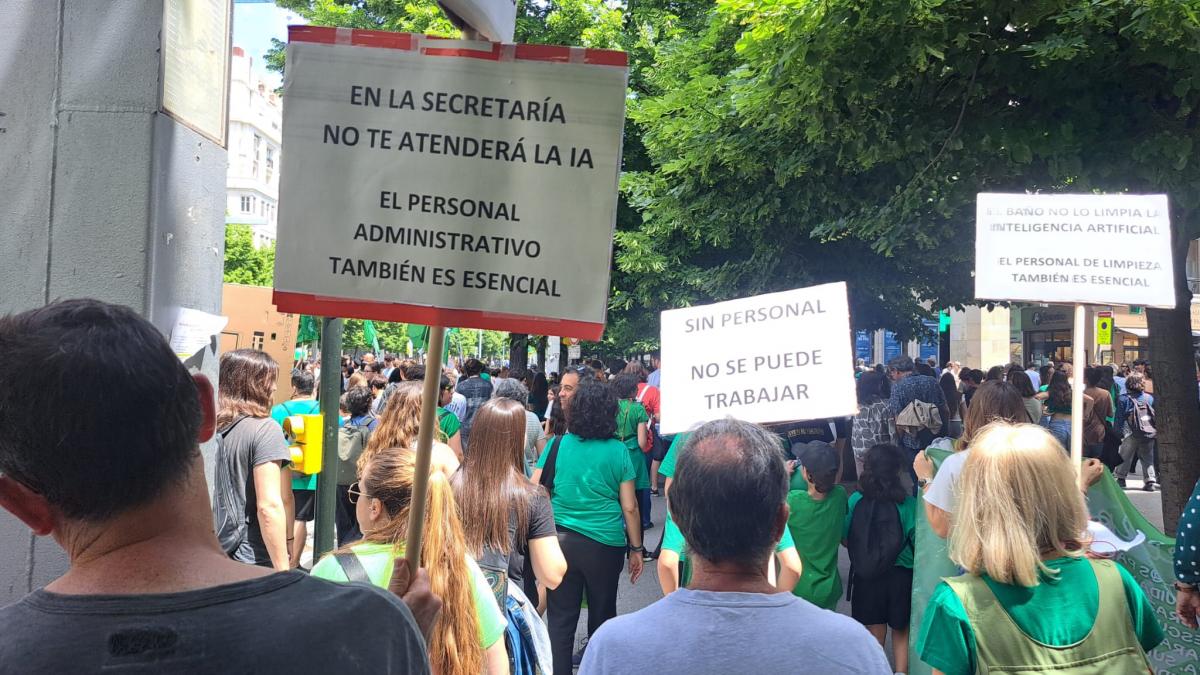 Imágenes concentración mañana 20M